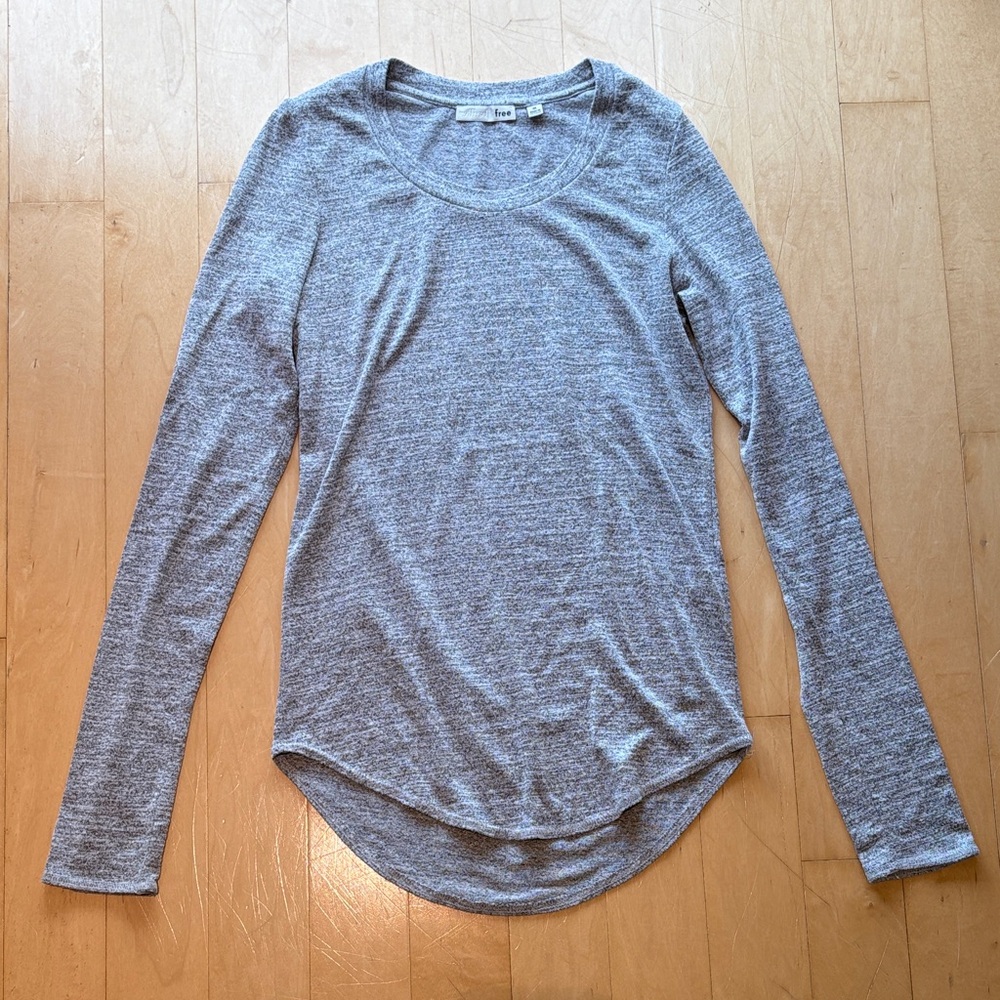 Wilfred Heather Gray Long Sleeve Top